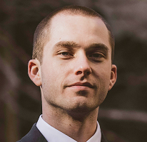 Thomas Whitfield, obchodní analytik a odborník na kryptoměnový trh, portrét